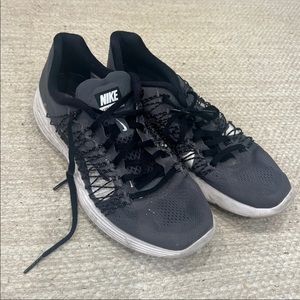 Womens Nike sneakers